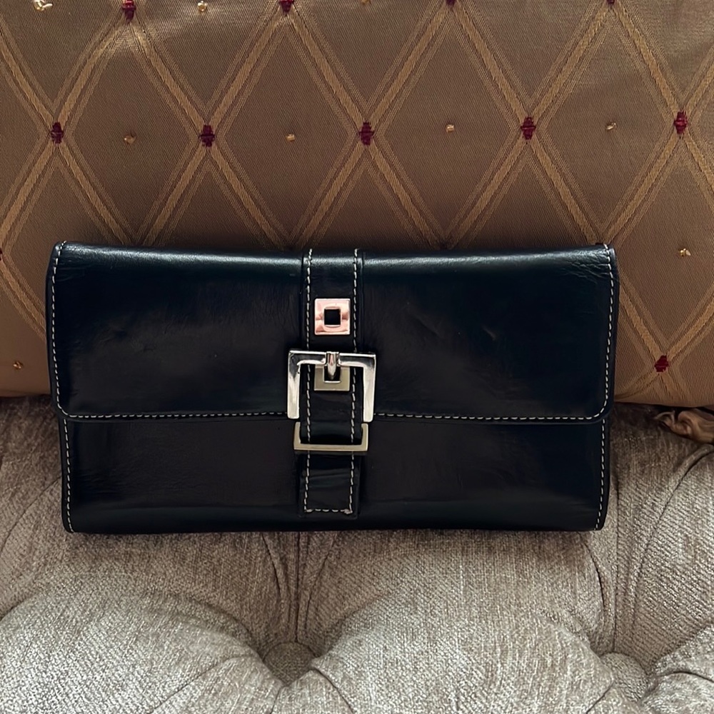 Perlina Leather Checkbook Wallet